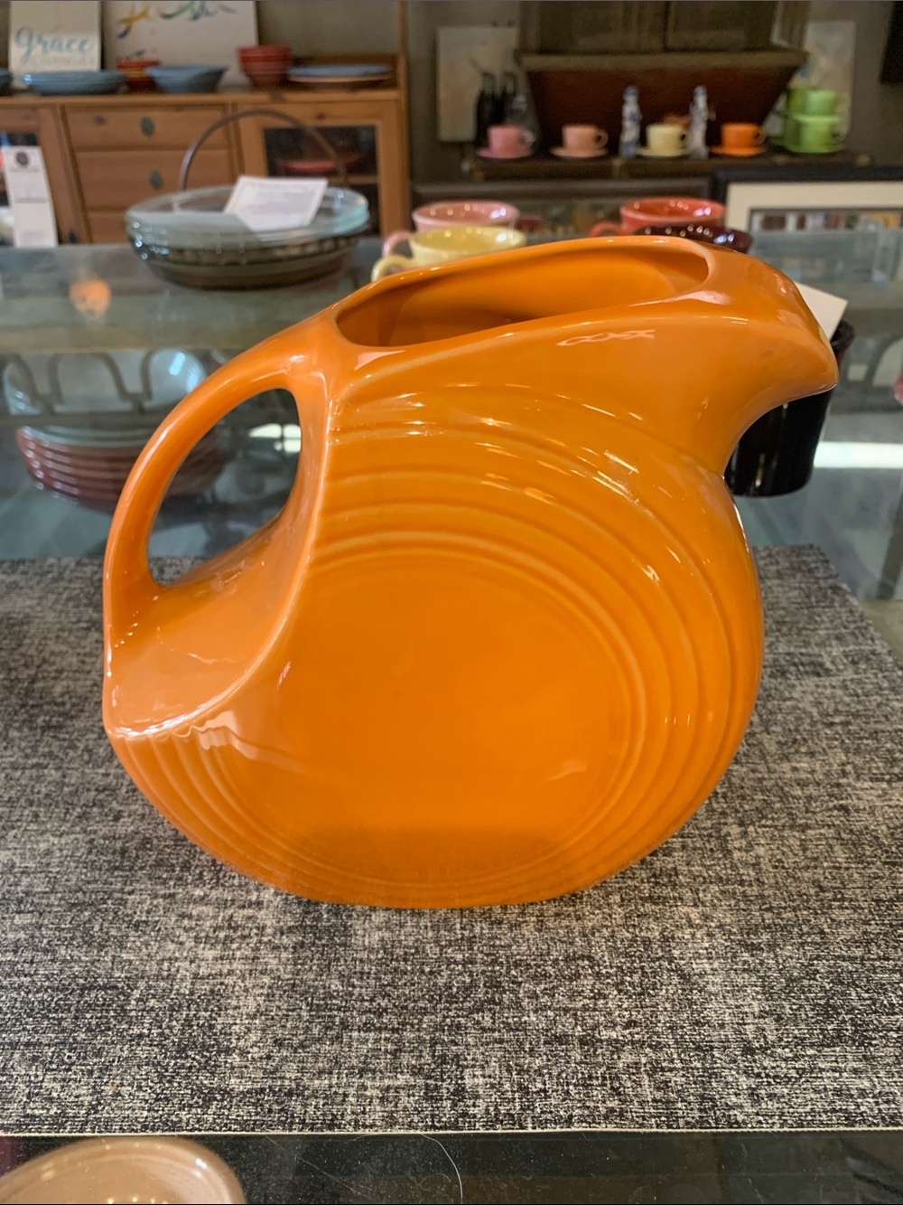 Fiesta Large Disc Pitcher Tangerine Retired Color Made in USA 67 oz
